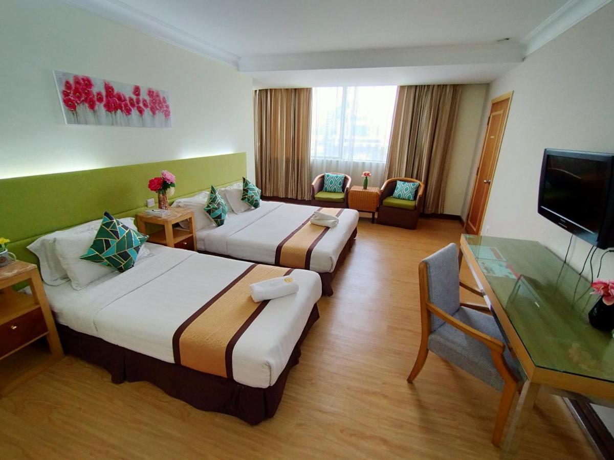 Tang Dynasty Hotel Kota Kinabalu Exterior photo